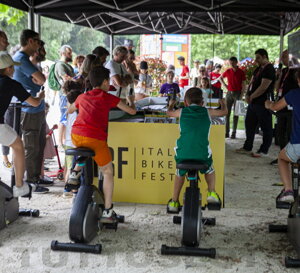 biciclette_ariston_finis.jpeg biciclette_ariston_finis.jpeg