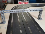ponte-a-traliccio-per-24-corsie-e-bistbox-trellis-bridge-for-24-lanes-track