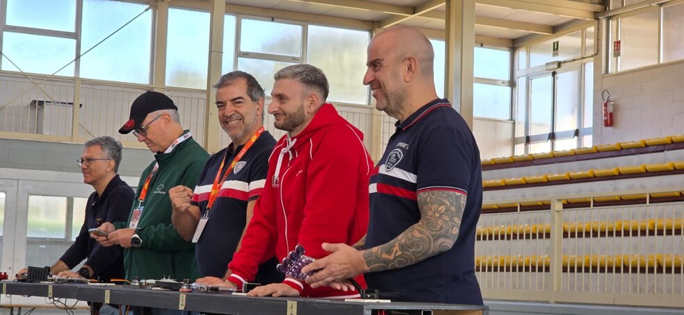 whatsapp image 2025-10-23 at 20.24.56 (4).jpeg