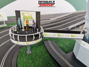 podio-di-monza-scala-132-in-stampa-3d