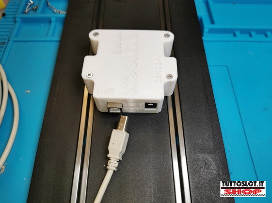 a1896ded-66dc-44a5-9684-031369e8f64a