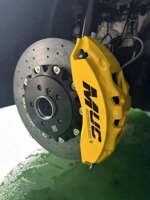 bmw-serie-3-2023-front-carbon-ceramic-big-brake-system-355x32mm-6-pot