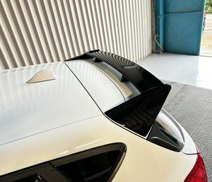 ford-fiesta-mk8-standardst-line-roofspoiler-motordrome-a535