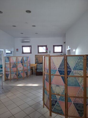 happy_1.jpeg happy_1.jpeg