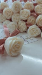 fiore-con-stecco