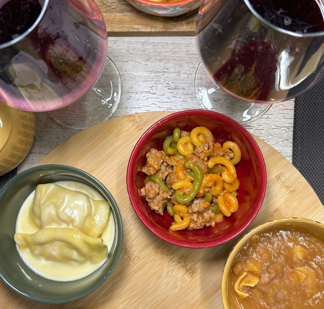 Pasta fatta in casa all'all you can eat di pasta Trattoria Emilia a Savignano sul Panaro