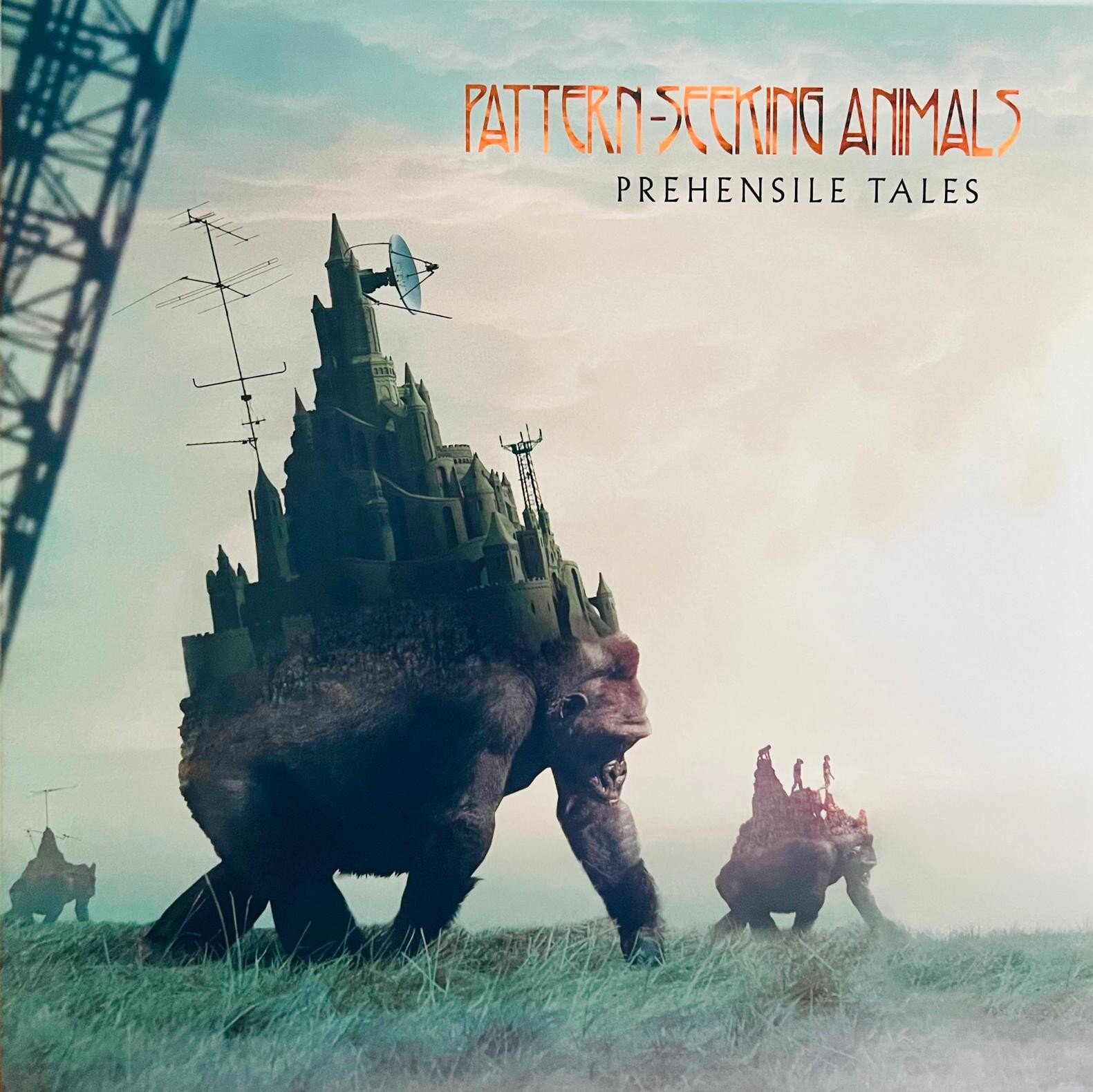 Prehensile Tales dei Pattern-Seeking Animals
