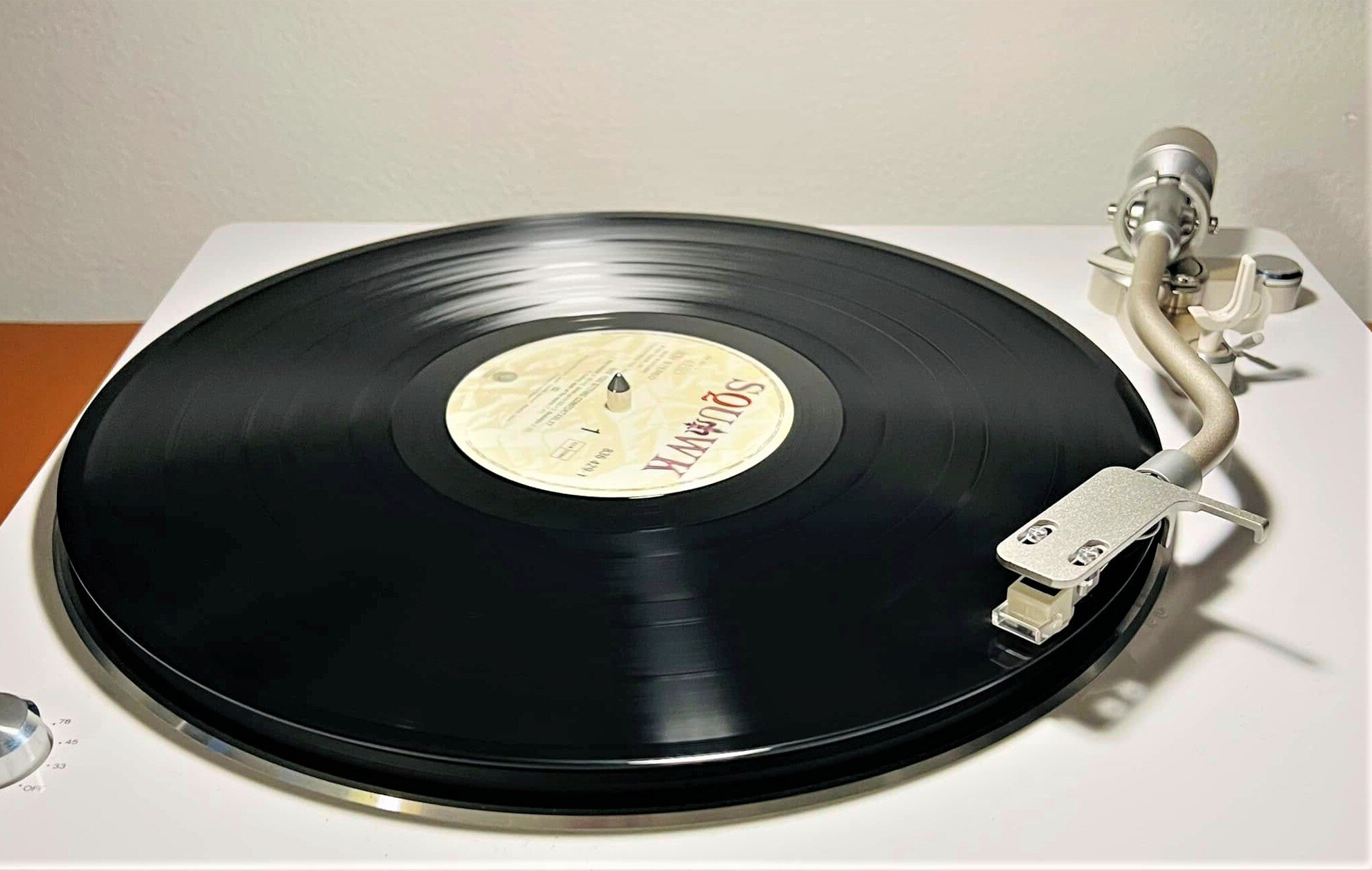 disco.jpeg disco.jpeg