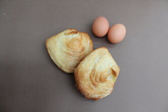 sfogliatelle crema.jpeg sfogliatelle crema.jpeg