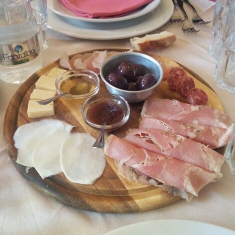 1959277_10201527974380742_185490703_n.jpeg 1959277_10201527974380742_185490703_n.jpeg