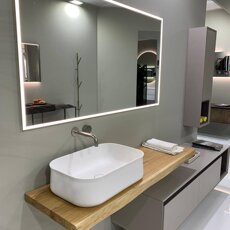 BAGNI COMPLETI IN RESINA