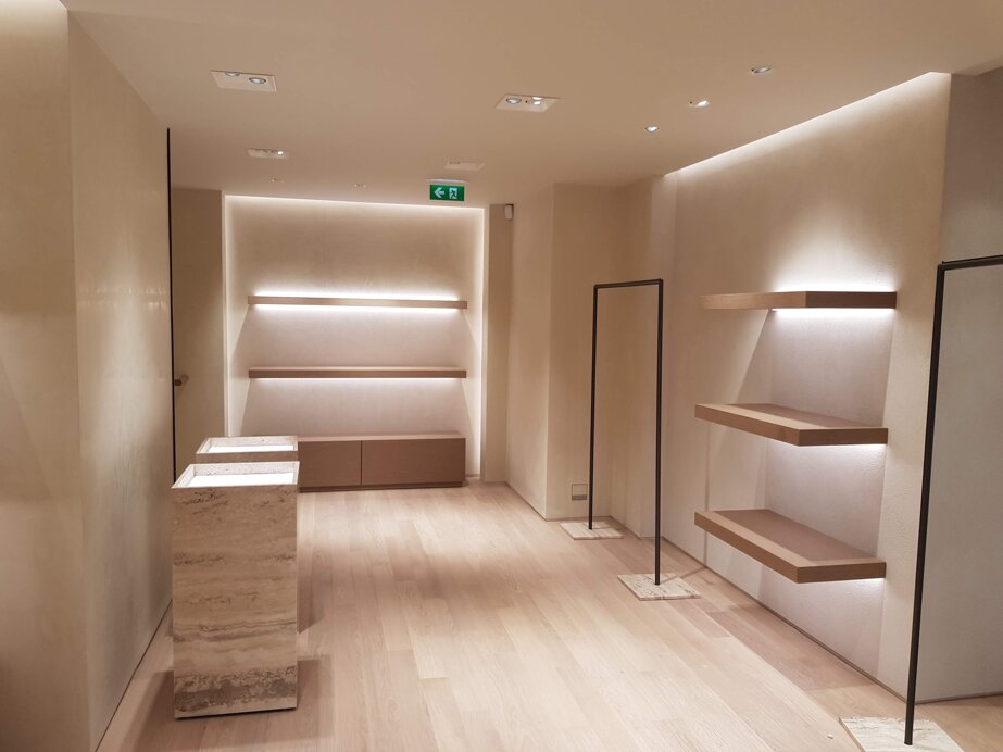 finiture decorative brand-store e attivit commerciali