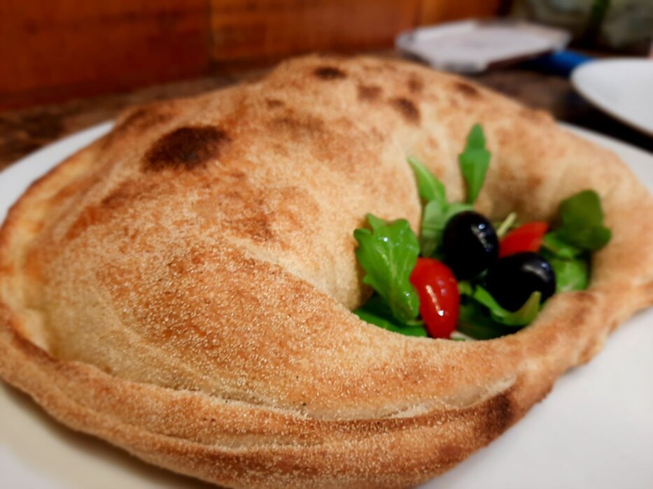 Calzone Calzone