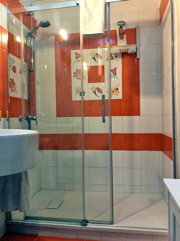 Box doccia privato