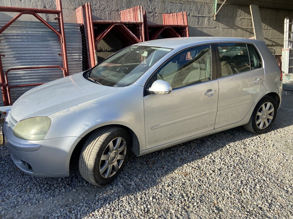 volkswagen GOLF 5