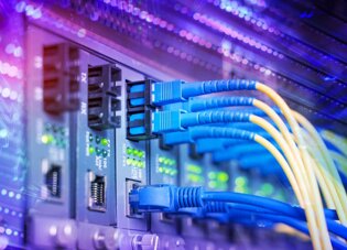 cablaggi.jpeg cablaggi.jpeg