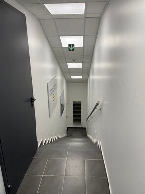 photo-2025-02-05-18-50-57.jpeg photo-2025-02-05-18-50-57.jpeg