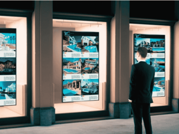 ledwall-per-agenzie-immobiliari-ledwall-vetrina-vetrine-led-per-ageenzie-ledwall-indoor-2-595x446
