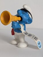 20715-puffo-produttore-cinema-2009-schleich-55cm