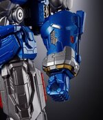 voltes-v-legacy-soul-of-chogokin-action-figure-gx118-voltes-v-24-cm