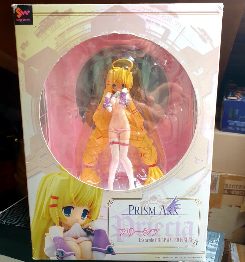 priecia-statua-in-pvc-scala-18-prism-ark