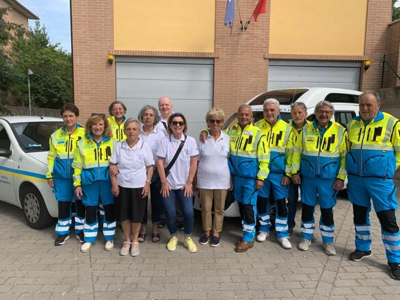 volontari3.jpeg volontari3.jpeg