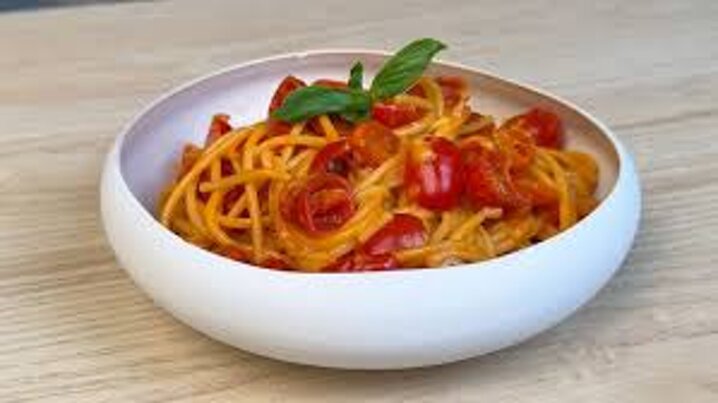 pasta al pomodoro.jpeg