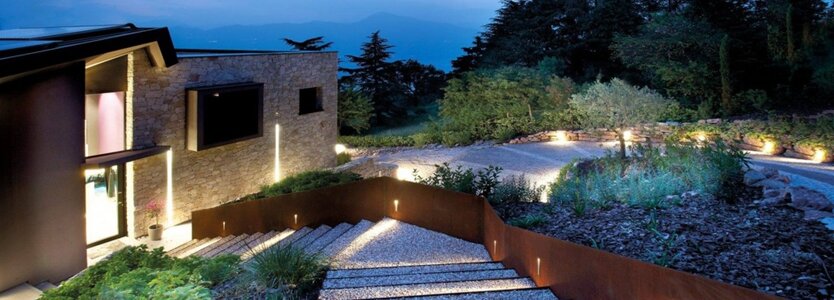 illuminazione_esterni.jpeg illuminazione_esterni.jpeg