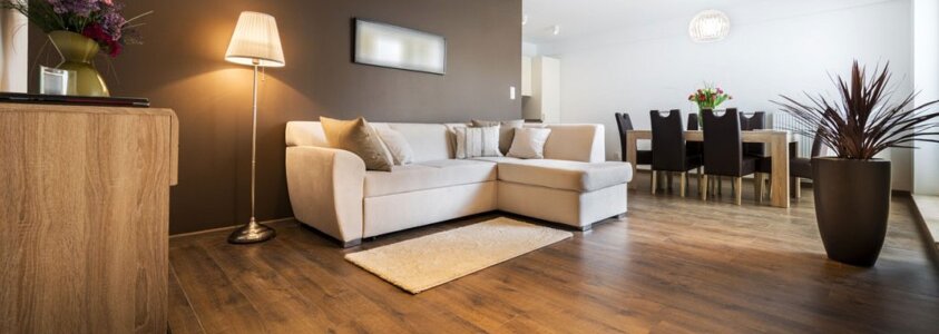 pavimento_in_legno.jpeg pavimento_in_legno.jpeg