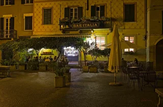 lake%20como%20-%20torno,%20summer%20evening%202.jpeg