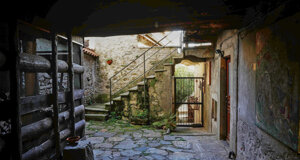 courtyard.jpeg