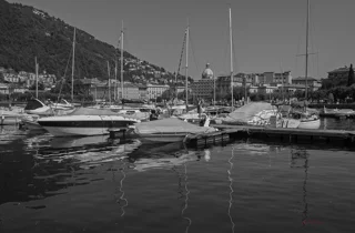 lake%20como,%20lakeside.webp