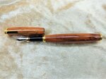 penna-stilografica-bottegando-italia-tornita-a-mano-in-radica-di-lacewood