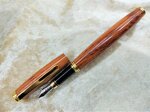 penna-stilografica-bottegando-italia-tornita-a-mano-in-radica-di-lacewood
