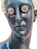 busto-figura-femminile-xx-secolo