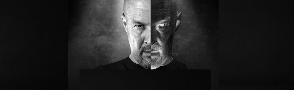 Sito ufficiale di Marco Berry artista poliedrico che ha rivoluzionato il mondo dello spettacolo con le sue performance coinvolgenti e uniche che catturano l'attenzione del pubblico. Innovatore nell'intrattenimento televisivo e noto conduttore de Le Iene.