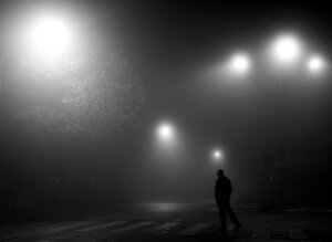 walkinginthenight_20161203_182607%20copia.jpeg