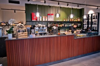 sotto%20sopra%200018.jpeg sotto%20sopra%200018.jpeg