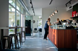 sotto%20sopra%200011.jpeg sotto%20sopra%200011.jpeg