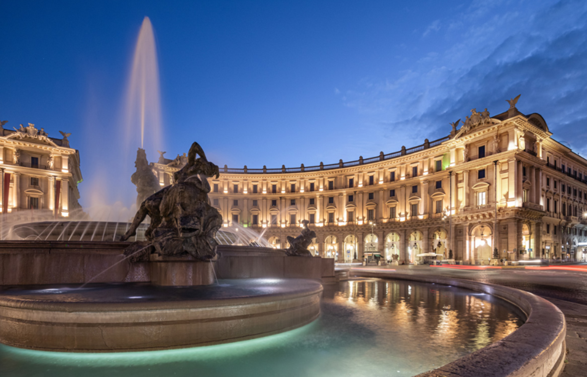 piazza esedra