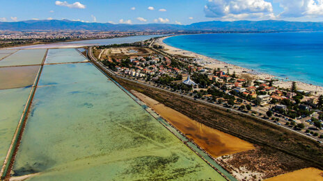 b35f3a3e-0b3c-43bf-814e-42418d684778