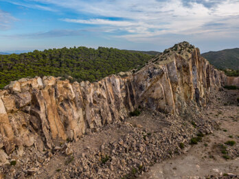 cab39c0f-b8e4-4b0e-8e0f-023068017eb1