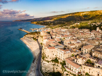 e1591cc0-7ad7-402f-9e63-f4104433a9be e1591cc0-7ad7-402f-9e63-f4104433a9be