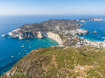 77ca14bd-d4a2-4df6-8111-513b1759be3d