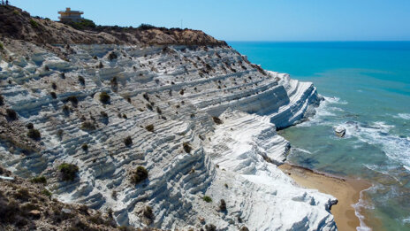 de0ee089-a3ab-4beb-aa73-22c109a6102e de0ee089-a3ab-4beb-aa73-22c109a6102e