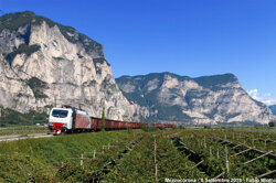 99405d74-9b6b-4d89-b0f9-b392ea98ef51