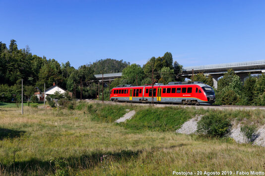 8e9868a3-98f6-4ee4-a7c6-623c869d14de 8e9868a3-98f6-4ee4-a7c6-623c869d14de