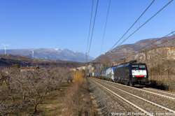 5f8d2a5a-56fe-4764-b54a-2135c46fdcaf