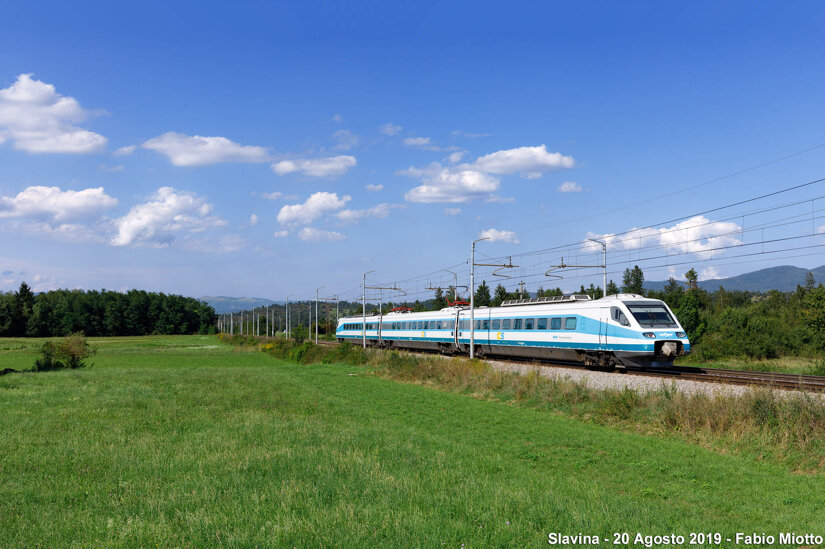 20a69a62-4fc1-434c-a95d-1f28e6c1981c 20a69a62-4fc1-434c-a95d-1f28e6c1981c