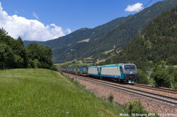 2d96c1d3-8cbb-4114-8e17-f8de411f7df0